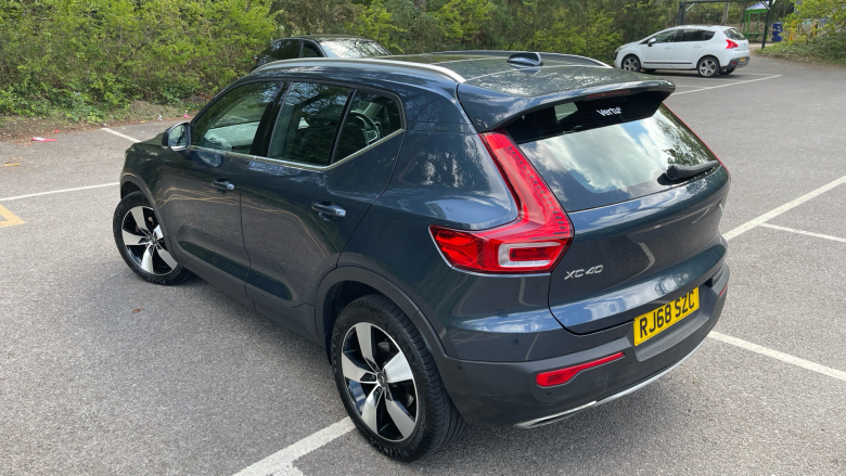 Volvo Xc40 1.5 T3 Inscription 5dr Petrol Estate